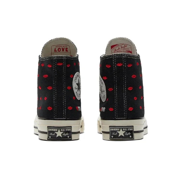 Chuck 70 Embroidered Lips High « Love Me – Black » Chuck 70 Embroidered Lips High « Love Me – Black »