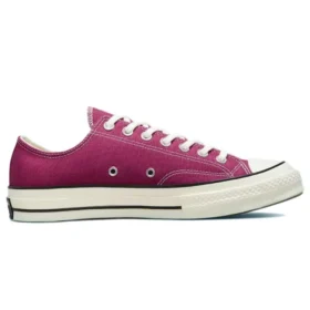 Chuck 70 Low « Midnight Hibiscus »