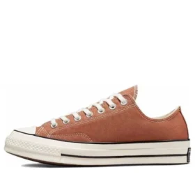 Chuck 70 Low « Mineral Clay »