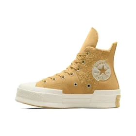 Chuck 70 Plus Suede « Dunescape »