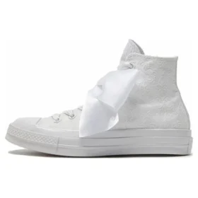 Chuck Taylor 70S High Tops « Floral Embroidered White »