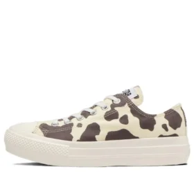 Chuck Taylor All Star Light « Cowspot »