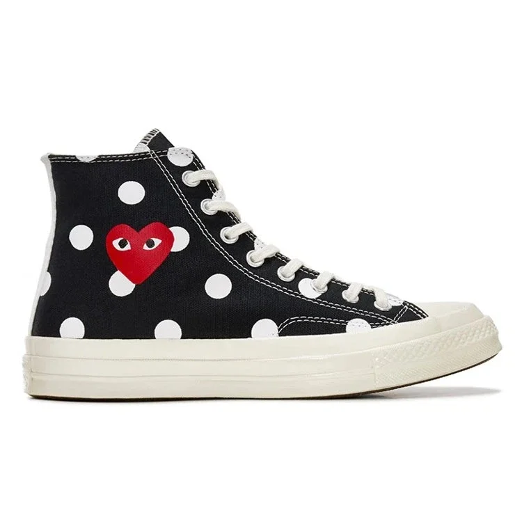 Converse x COMME des GARCONS PLAY Chuck 70 Hi « Black Polka Dot » Converse x COMME des GARCONS PLAY Chuck 70 Hi « Black Polka Dot »