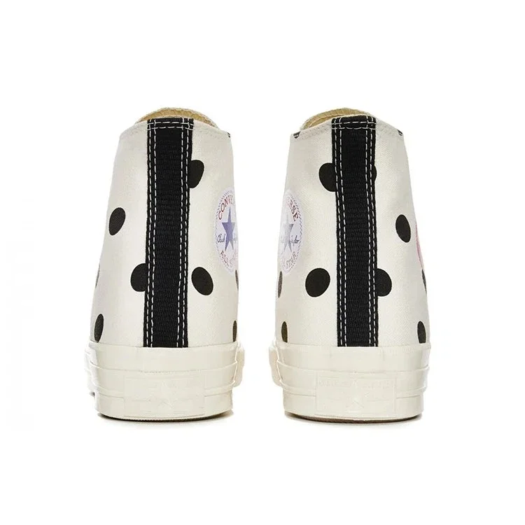 Converse x COMME des GARCONS PLAY Chuck 70 Hi « White Polka Dot » Converse x COMME des GARCONS PLAY Chuck 70 Hi « White Polka Dot »