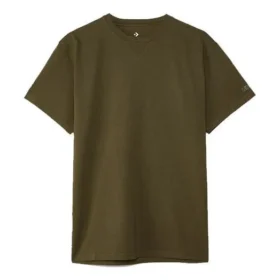 Converse x Kim Jones pour homme – T-shirt à col rond et manches courtes unie, petit logo, vert olive Converse x Kim Jones pour homme – T-shirt à col rond et manches courtes unie, petit logo, vert olive