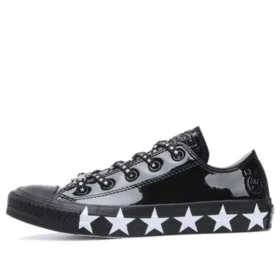 Converse x Miley Cyrus Chuck Taylor All Star Low Patent « Stars »