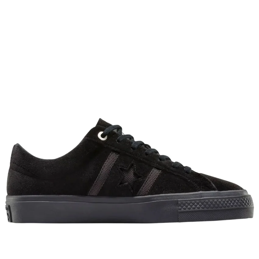 Converse x UNDEFEATED One Star Academy Pro « Black » Converse x UNDEFEATED One Star Academy Pro « Black »