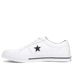 One Star en cuir perforé, basse « Blanc Noir »