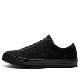 One Star Low « Triple Black »