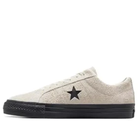 One Star Pro « Egret Black »