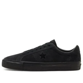 One Star Pro Low « Triple Black »