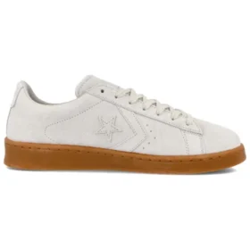 Pro Leather Low « Final Club – Pale Patty Gum »