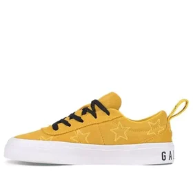 RSVP Gallery x One Star Low Top « Yellow »
