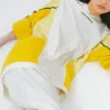 Sweat à capuche athleisure décontracté aux couleurs contrastées, blanc