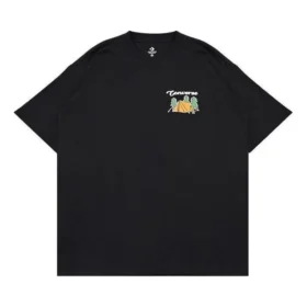T-shirt graphique Outdoor, tailles asiatiques « Noir »