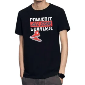 T-shirt à manches courtes Dangling Chuck, tailles asiatiques « Black » T-shirt à manches courtes Dangling Chuck, tailles asiatiques « Black »