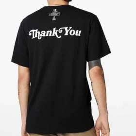 T-shirt à manches courtes noir avec logo imprimé en lettres