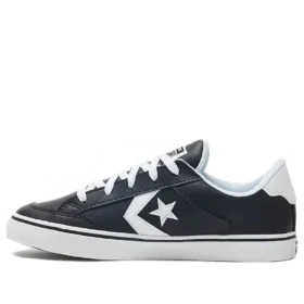 Tobin Low « Black White »