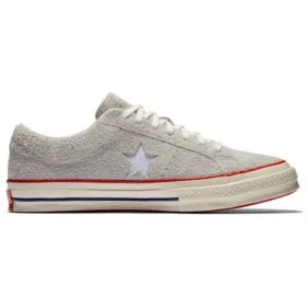 Undefeated x One Star Suede Low « White »