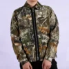Veste imprimée camouflage sur toute la surface