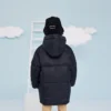 Veste longue à logo, tailles asiatiques « Noir Blanc »
