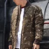 Veste mi-longue à col montant imprimé camouflage, tailles asiatiques « Camo Green »